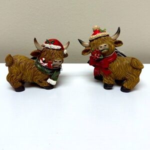 NWT Set of 2 Holiday Highland Cow Figurines - Brown and Red, Standing Santa Hats